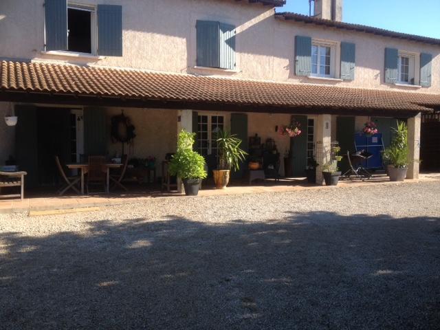 Mas Denis Apartamento Arles Exterior foto